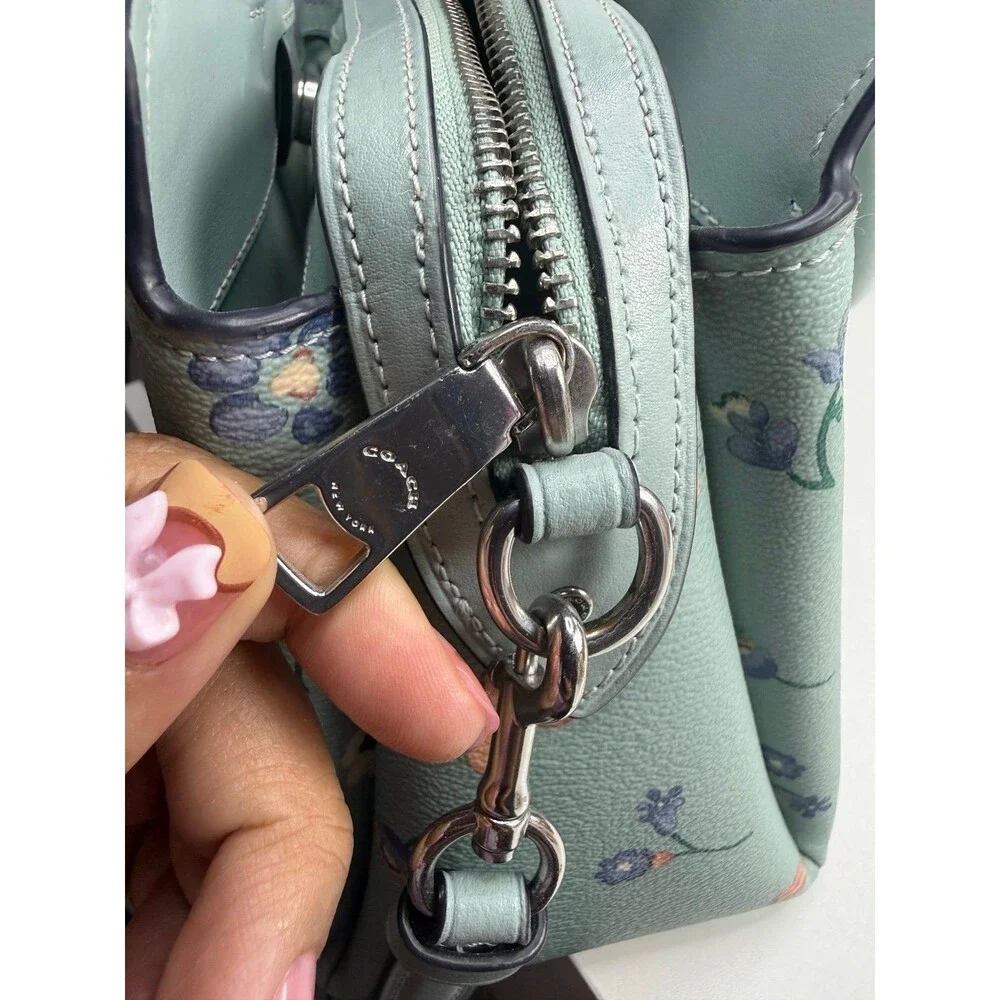 Coach only used